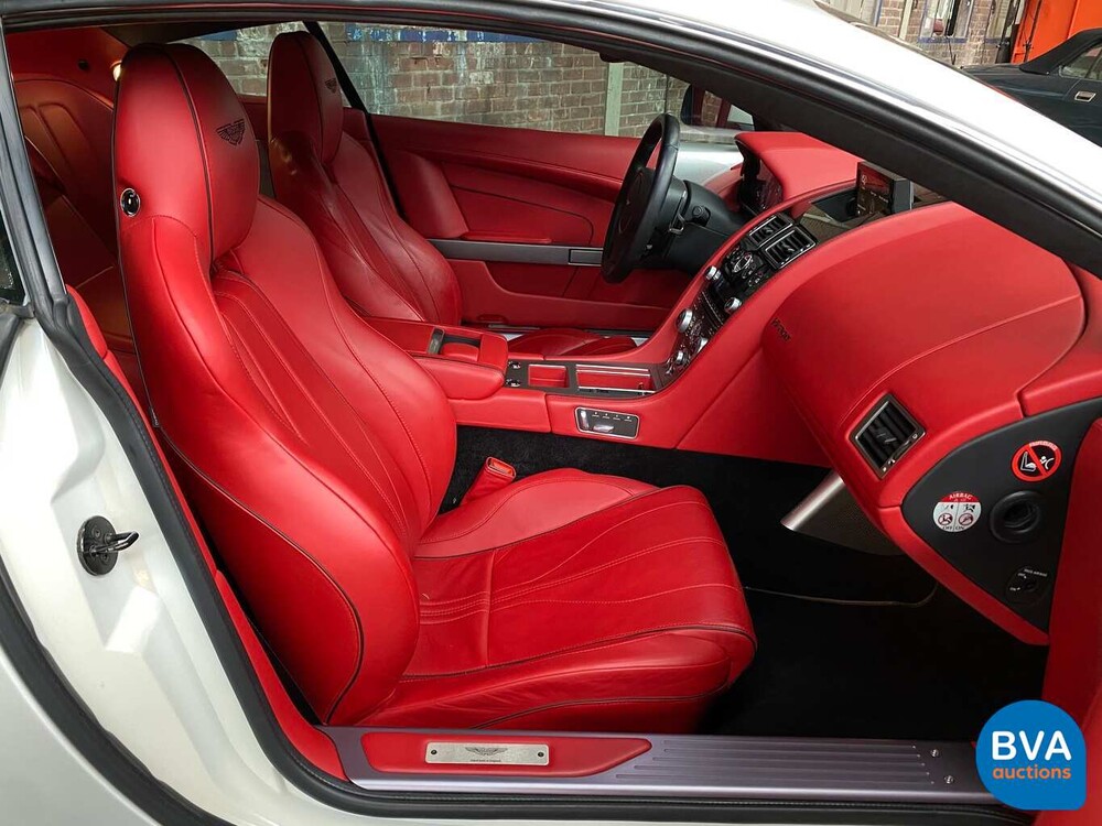 Aston Martin Virage 6.0 V12 DB9 2012.