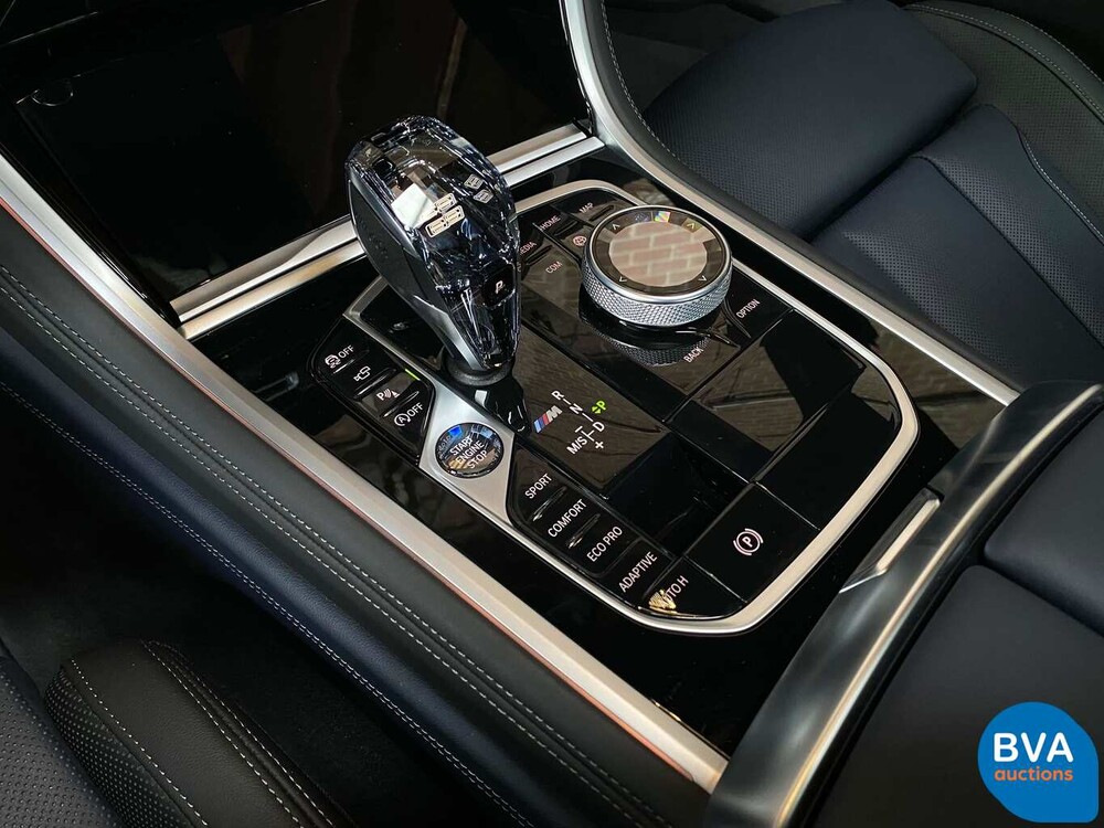 BMW M850i Gran Coupé xDrive 530 PS 2021 8er -NEU + GARANTIE-, K-251-JH.