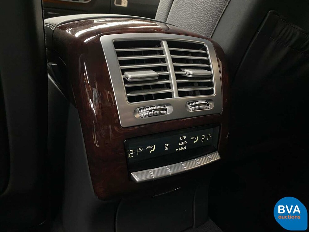 Mercedes-Benz S63 AMG Lange S-Klasse AMG 525 PS 2009, J-410-JK.