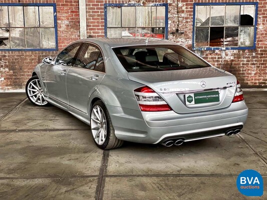 Mercedes-Benz S63 AMG Lange S-Klasse AMG 525 PS 2009, J-410-JK.