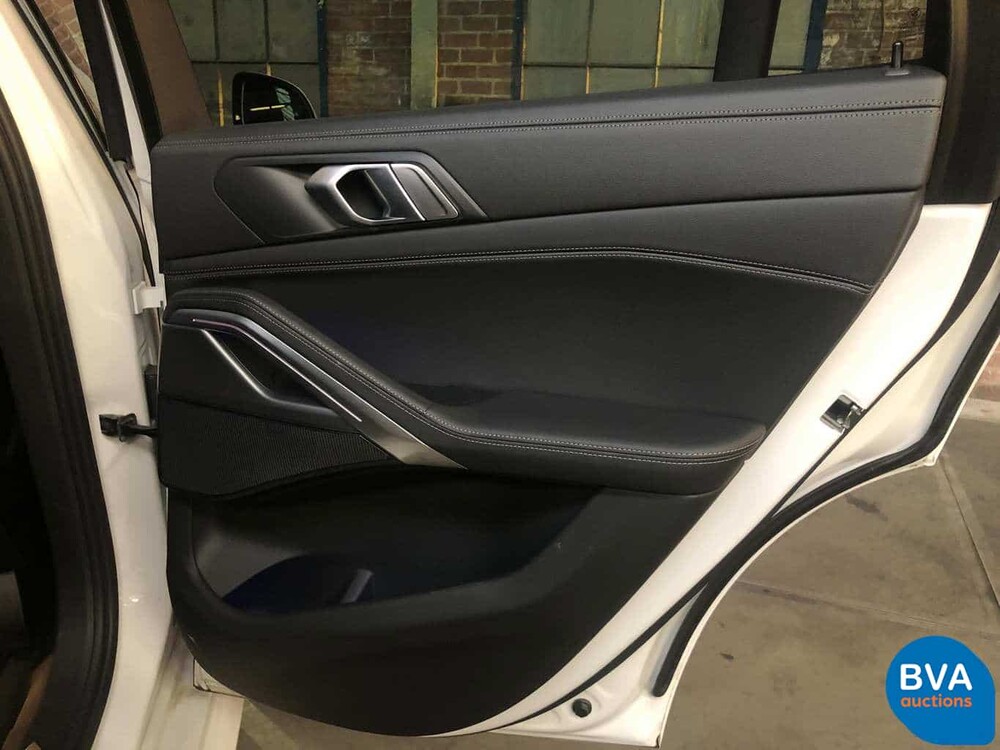 BMW X6 xDrive30d M-Sport 265 PS 2020 - GARANTIE -.