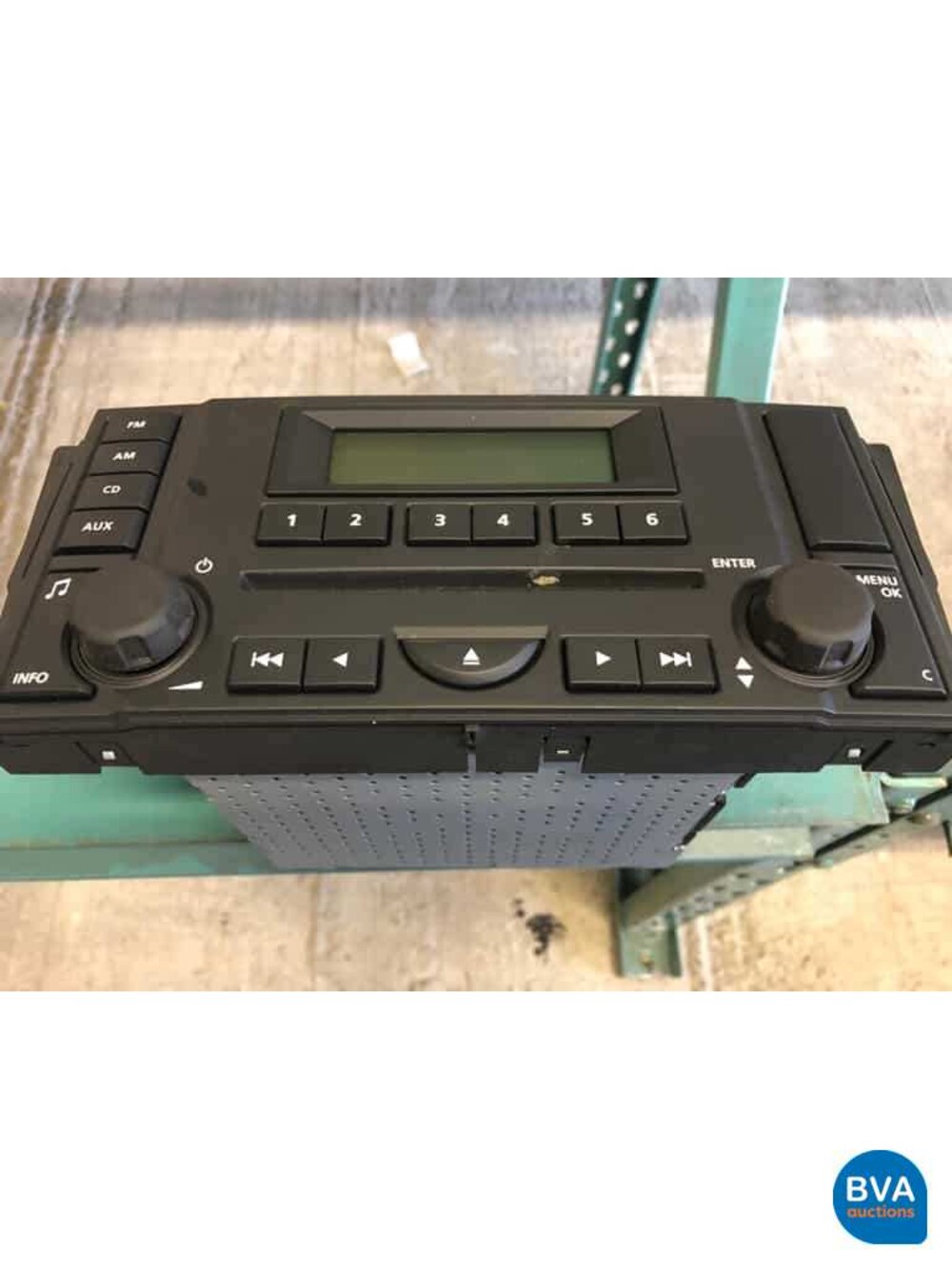 Land Rover Discovery 3 TDV6 S 2010 -Ursprüngliches NL-, VFP-67-J.