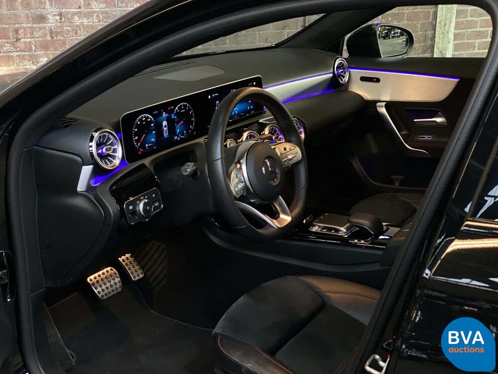 Mercedes-Benz A250 AMG 224 PS A-Klasse 2020 MY, ZV-271-J.
