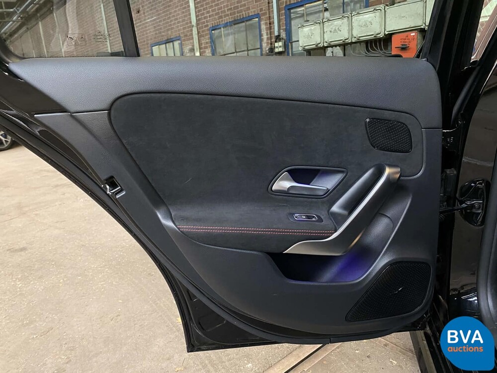 Mercedes-Benz A250 AMG 224 PS A-Klasse 2020 MY, ZV-271-J.