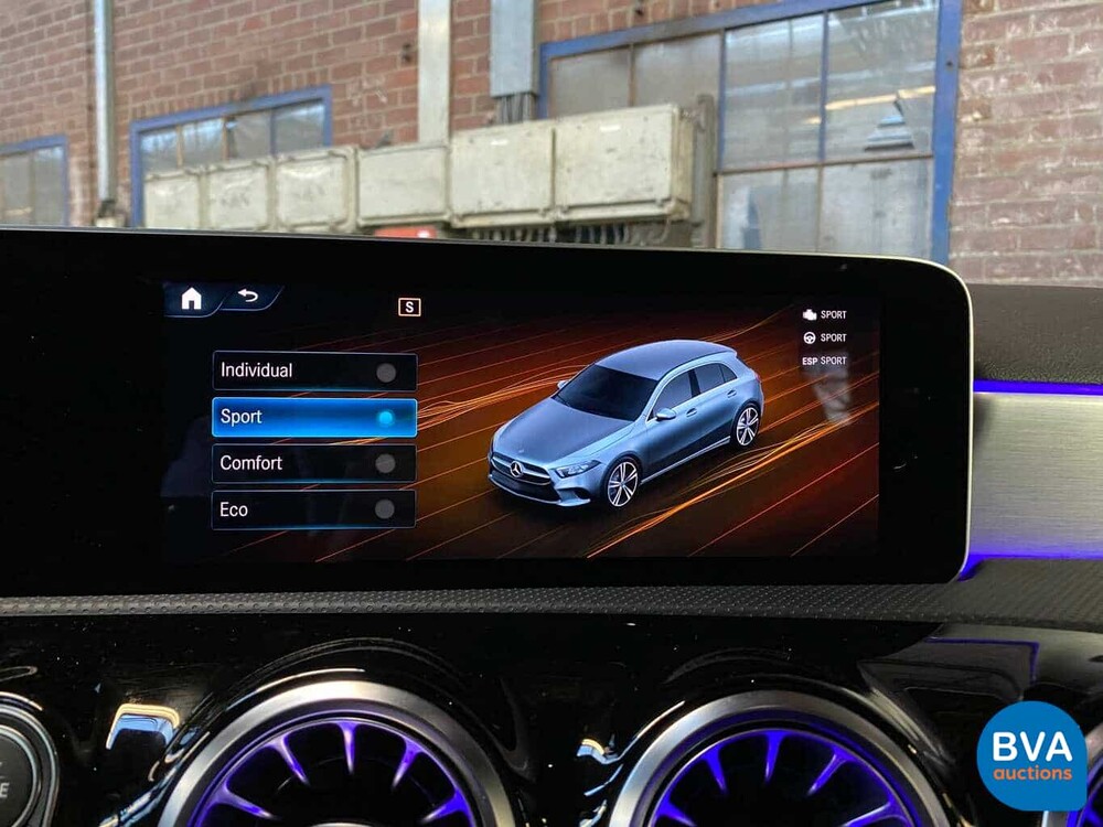Mercedes-Benz A250 AMG 224 PS A-Klasse 2020 MY, ZV-271-J.
