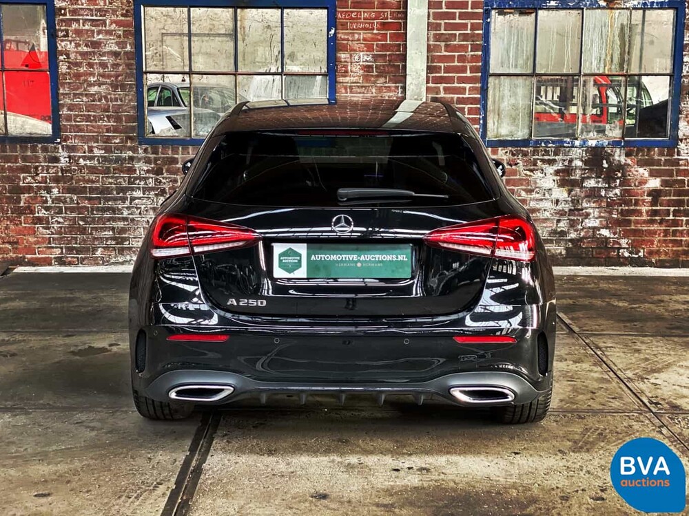 Mercedes-Benz A250 AMG 224 PS A-Klasse 2020 MY, ZV-271-J.