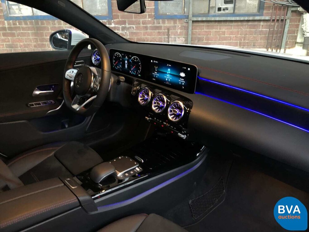 Mercedes-Benz CLA180 AMG-Styling 136 PS CLA-Klasse 2020 -GARANTIE-.