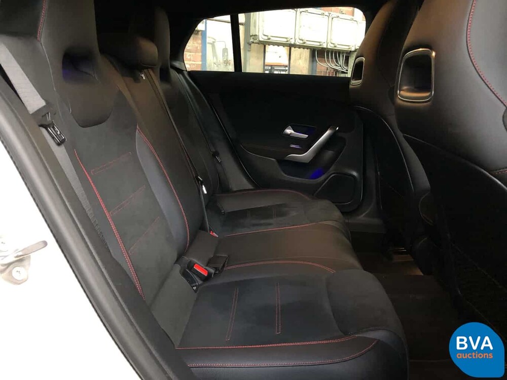 Mercedes-Benz CLA180 AMG-Styling 136 PS CLA-Klasse 2020 -GARANTIE-.