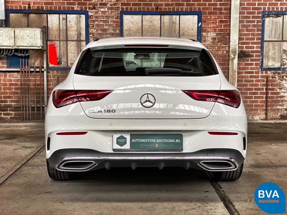 Mercedes-Benz CLA180 AMG-Styling 136 PS CLA-Klasse 2020 -GARANTIE-.