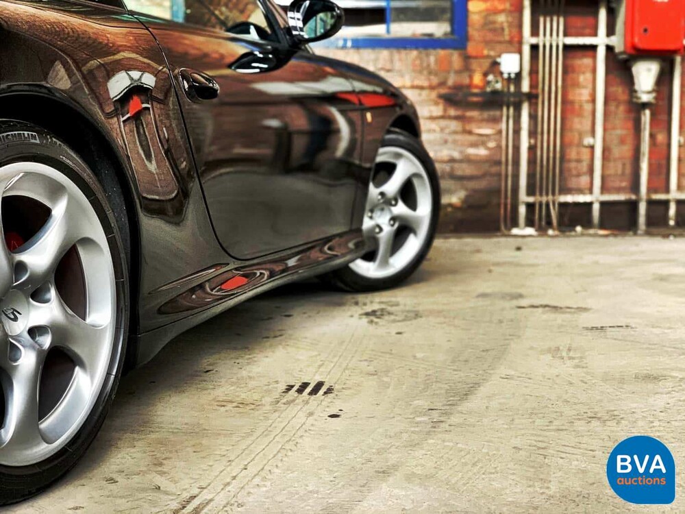 Porsche 911 4S 3.6 Coupé Carrera 320 PS 2002, 13-ND-XZ.