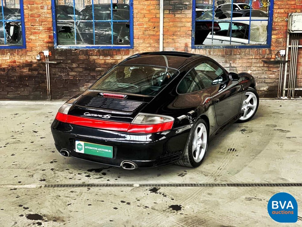 Porsche 911 4S 3.6 Coupé Carrera 320 PS 2002, 13-ND-XZ.