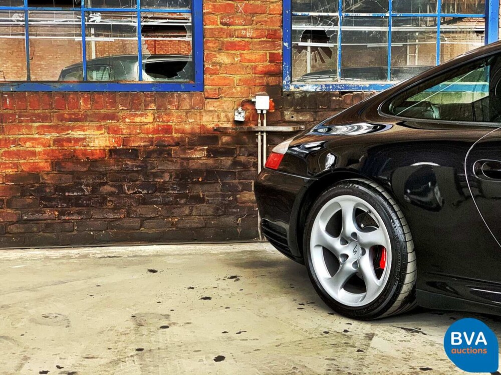 Porsche 911 4S 3.6 Coupé Carrera 320 PS 2002, 13-ND-XZ.