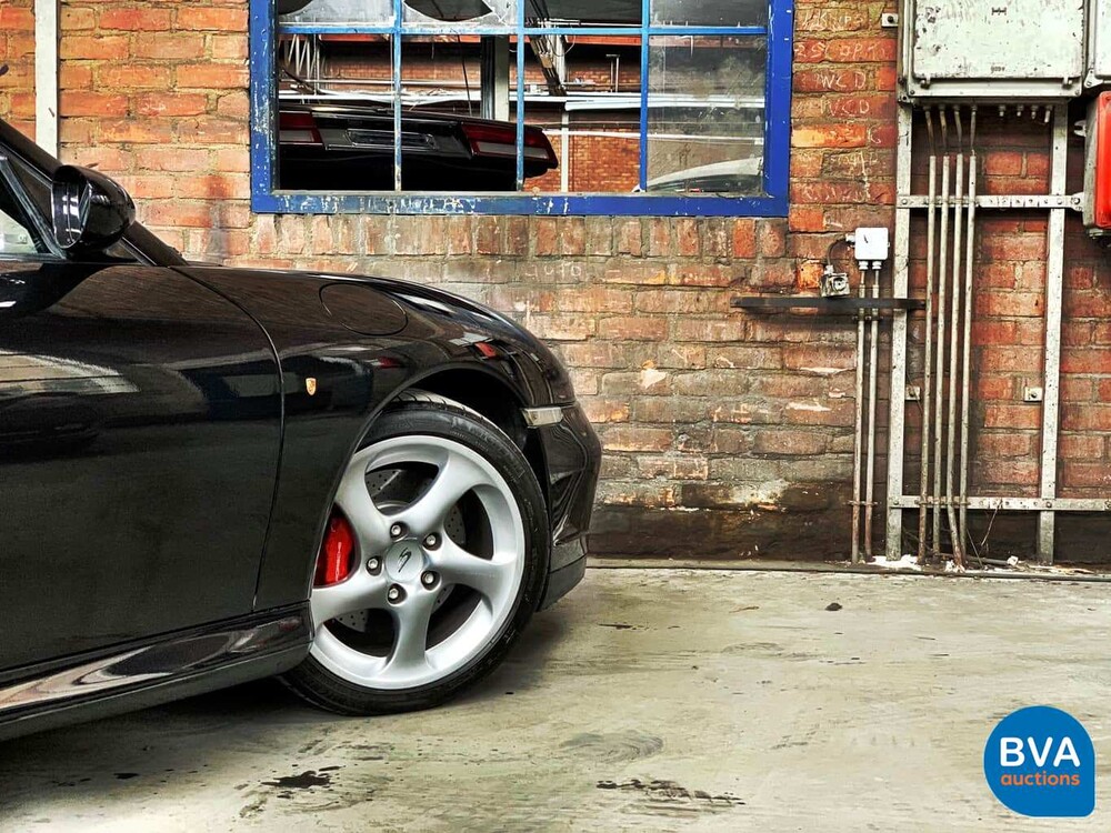 Porsche 911 4S 3.6 Coupé Carrera 320 PS 2002, 13-ND-XZ.