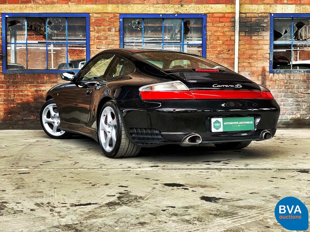 Porsche 911 4S 3.6 Coupé Carrera 320 PS 2002, 13-ND-XZ.