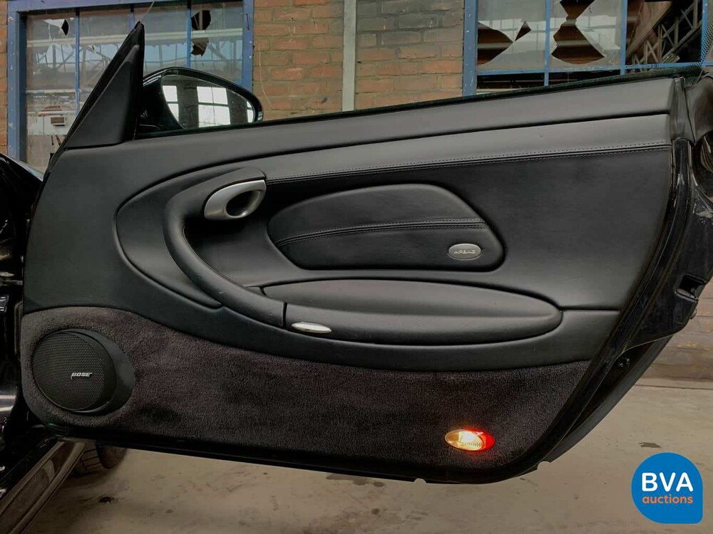 Porsche 911 4S 3.6 Coupé Carrera 320 PS 2002, 13-ND-XZ.