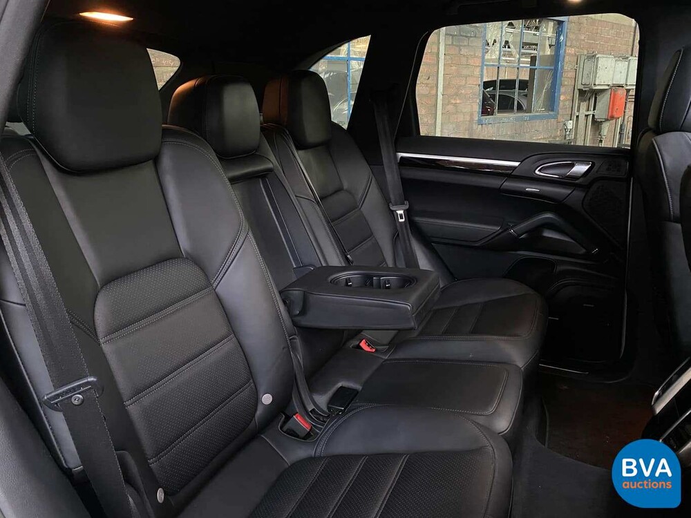 Porsche Cayenne S 4.8 V8 400 PS 2013, 2-XJF-10.