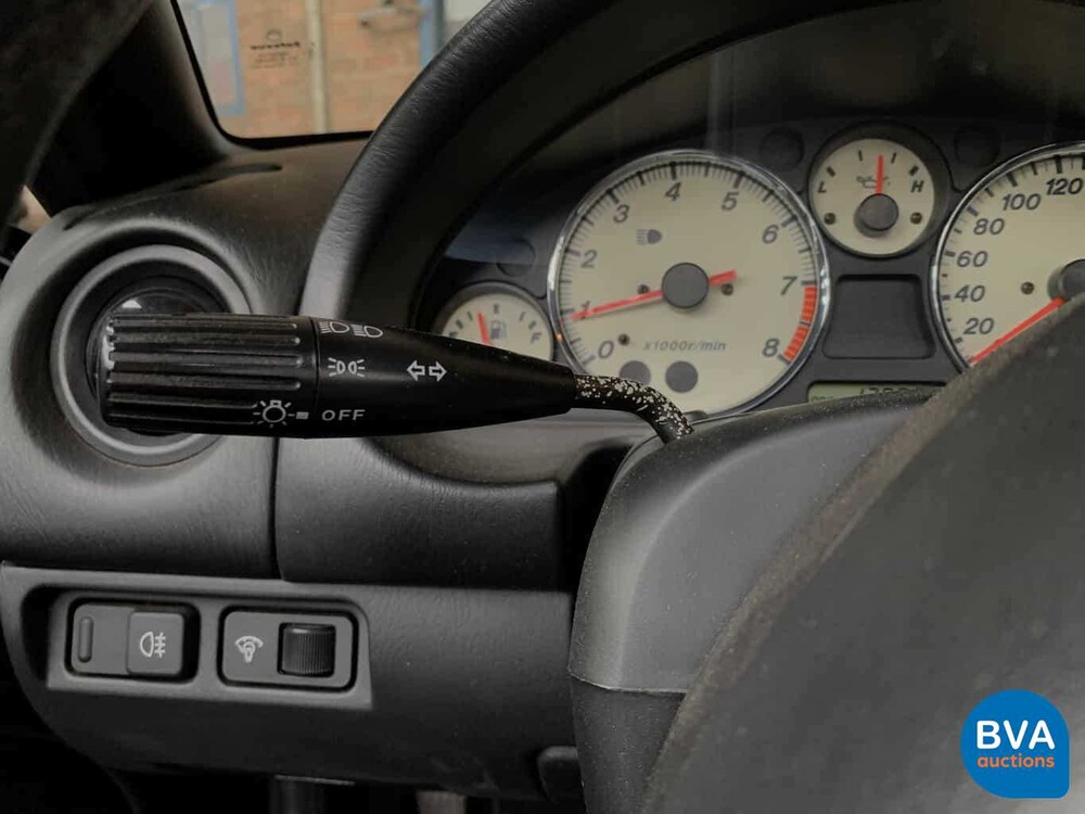 Mazda MX-5 Cabriolet 1.6i Exklusive 110 PS 2003 -Org. NL-, 17-LL-GK.