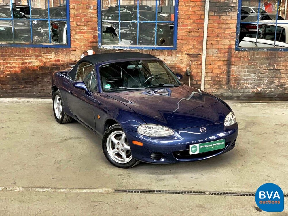 Mazda MX-5 Cabriolet 1.6i Exklusive 110 PS 2003 -Org. NL-, 17-LL-GK.