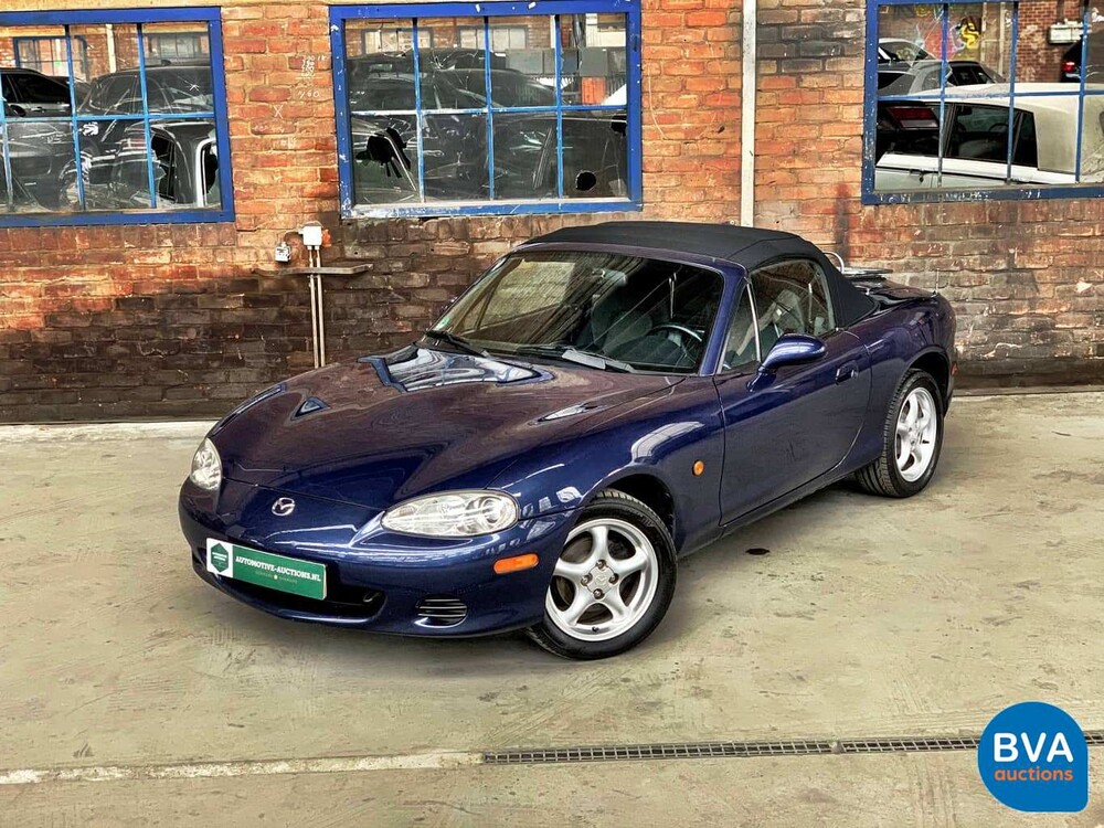 Mazda MX-5 Cabriolet 1.6i Exklusive 110 PS 2003 -Org. NL-, 17-LL-GK.