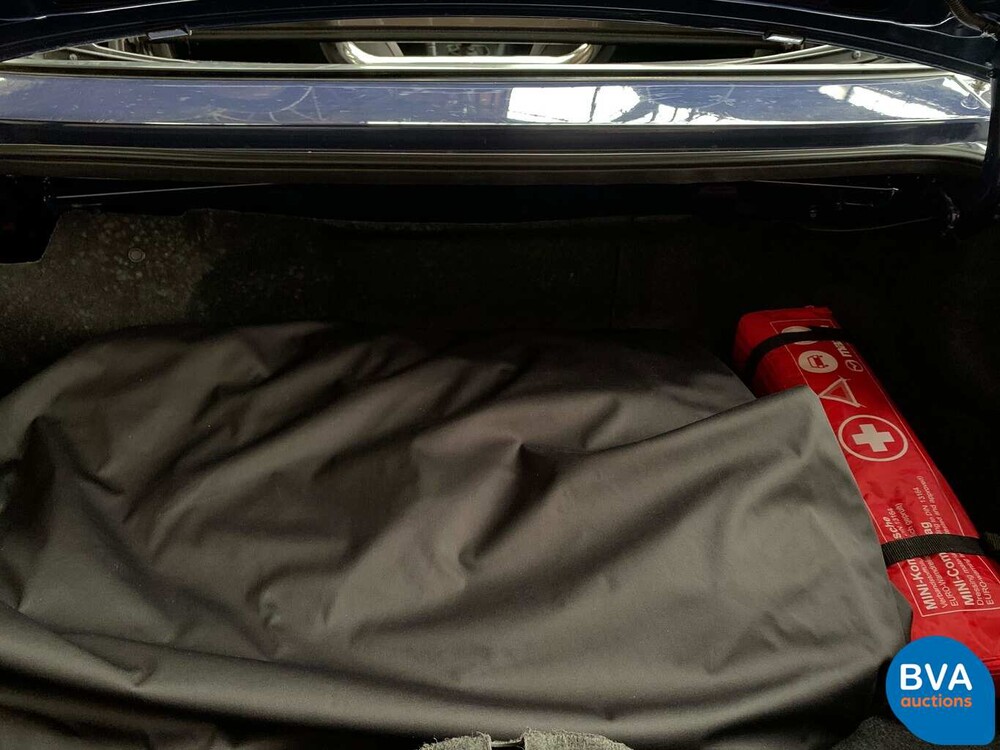 Mazda MX-5 Cabriolet 1.6i Exklusive 110 PS 2003 -Org. NL-, 17-LL-GK.