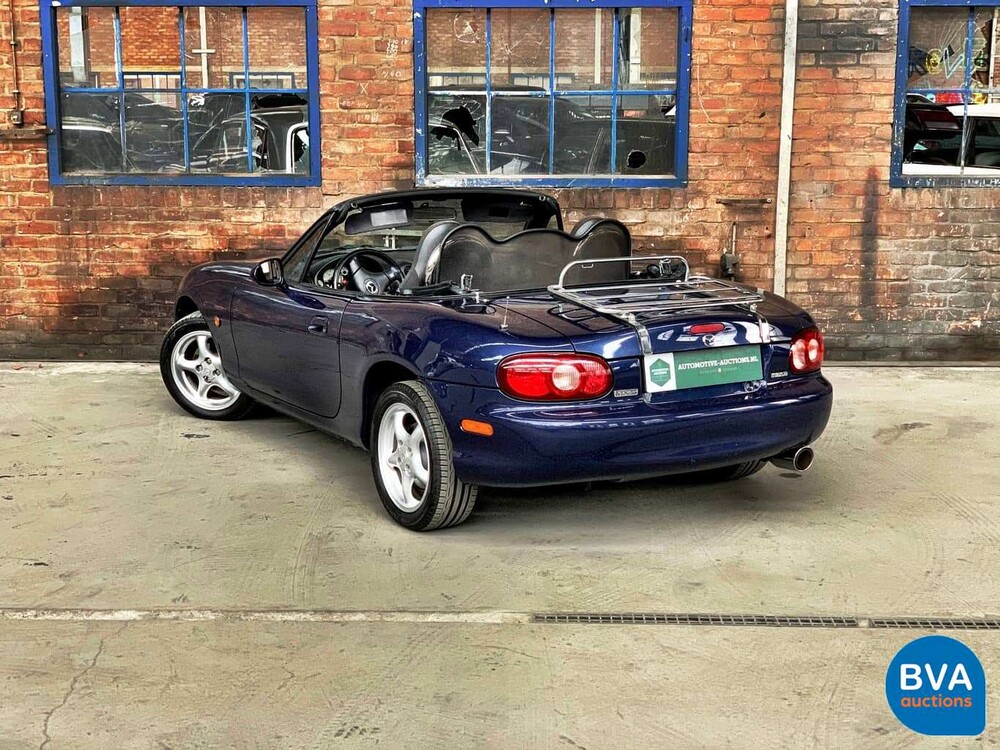 Mazda MX-5 Cabriolet 1.6i Exklusive 110 PS 2003 -Org. NL-, 17-LL-GK.