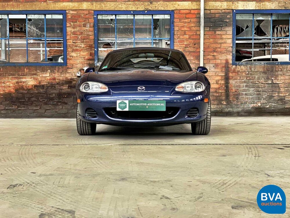 Mazda MX-5 Cabriolet 1.6i Exklusive 110 PS 2003 -Org. NL-, 17-LL-GK.