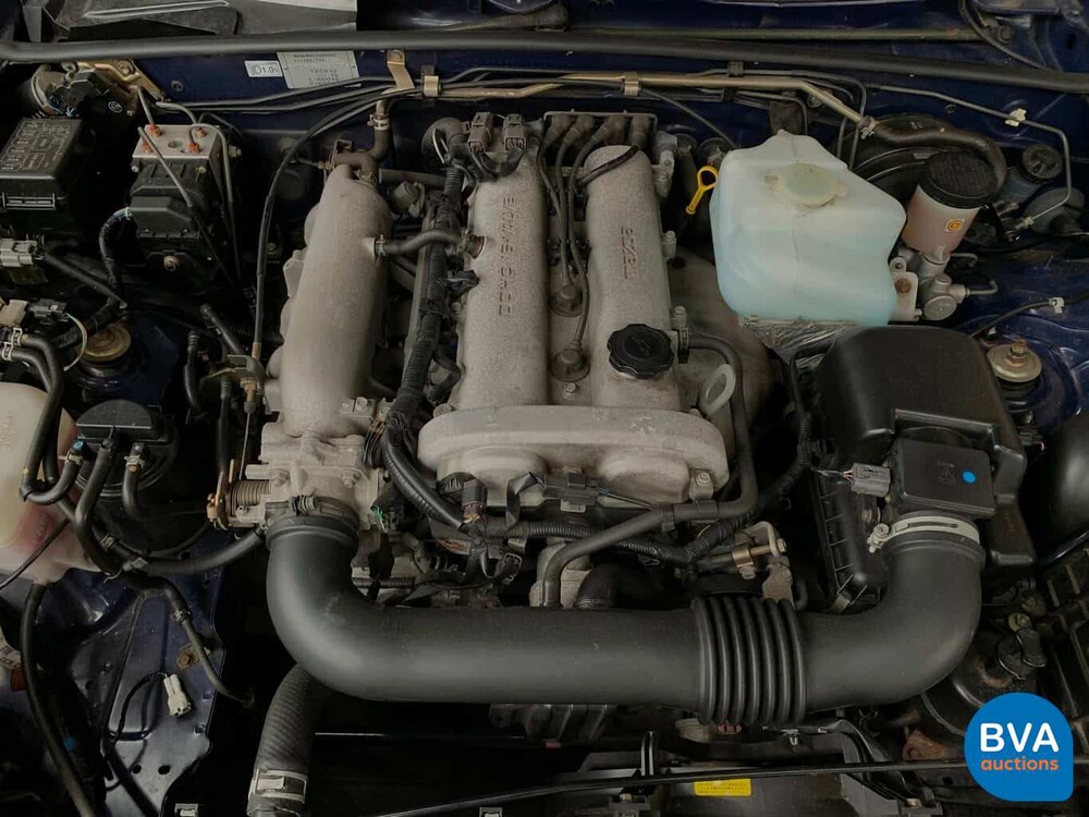 Mazda MX-5 Cabriolet 1.6i Exklusive 110 PS 2003 -Org. NL-, 17-LL-GK.