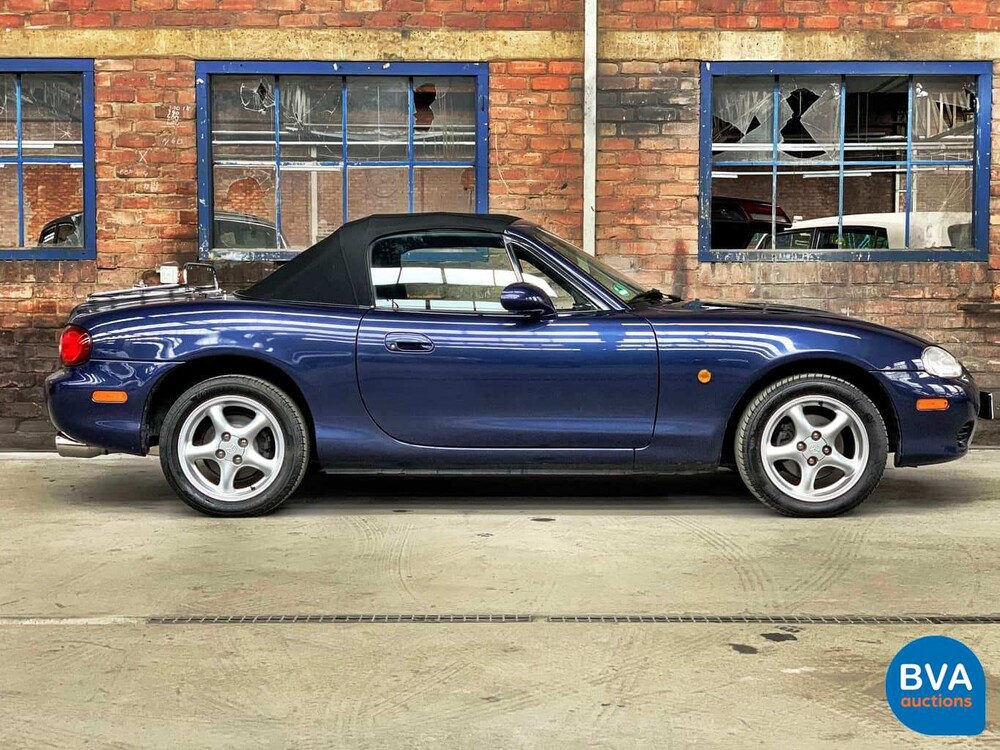 Mazda MX-5 Cabriolet 1.6i Exklusive 110 PS 2003 -Org. NL-, 17-LL-GK.