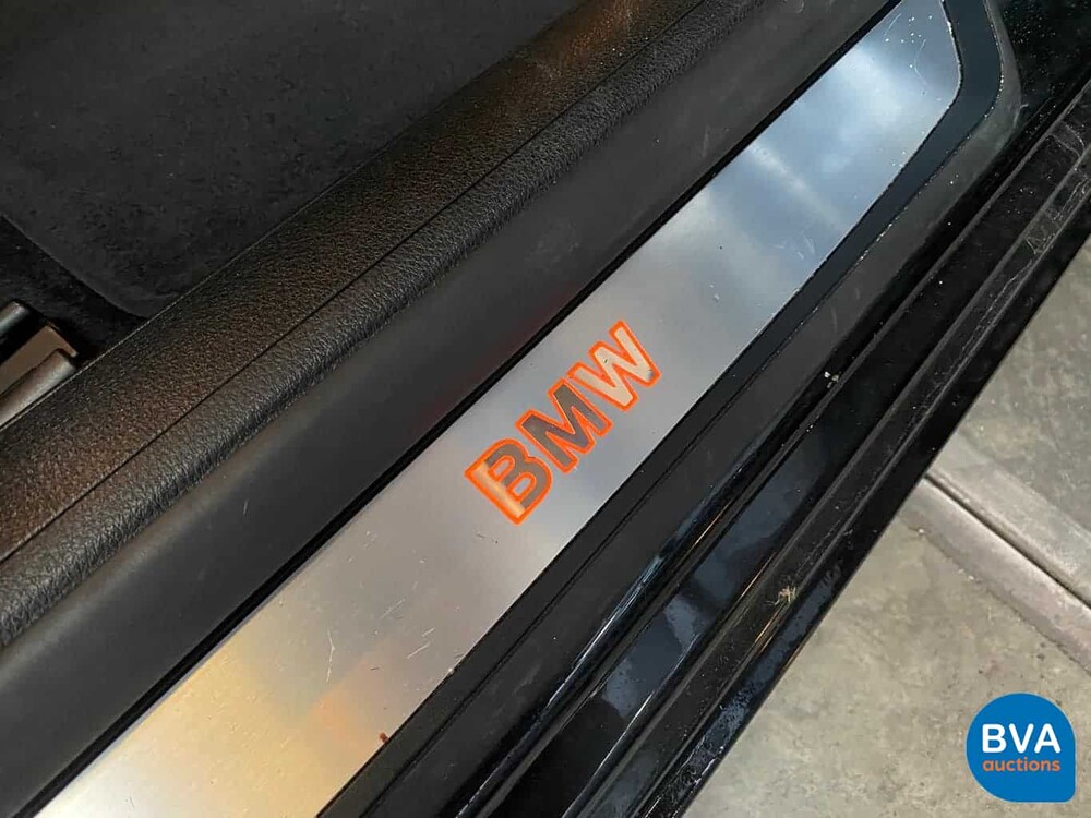 BMW 750i xDrive High Executive 408 PS 2011 -Original NL-, 33-PGS-1.