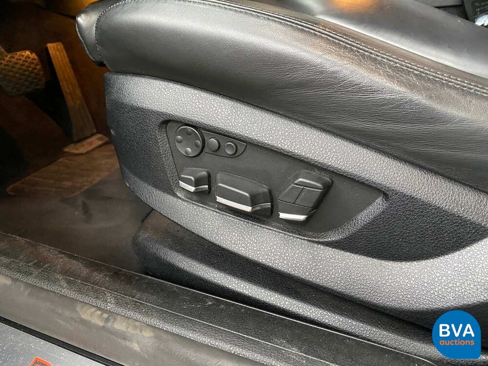 BMW 750i xDrive High Executive 408 PS 2011 -Original NL-, 33-PGS-1.