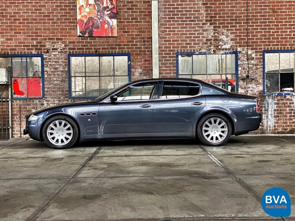Maserati Quattroporte 4.2 V8 Ferrari Motor 401 PS 2005, 86-XXP-5.