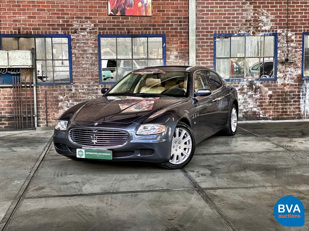 Maserati Quattroporte 4.2 V8 Ferrari Motor 401 PS 2005, 86-XXP-5.