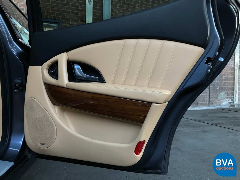 Maserati Quattroporte 4.2 V8 Ferrari Motor 401 PS 2005, 86-XXP-5.