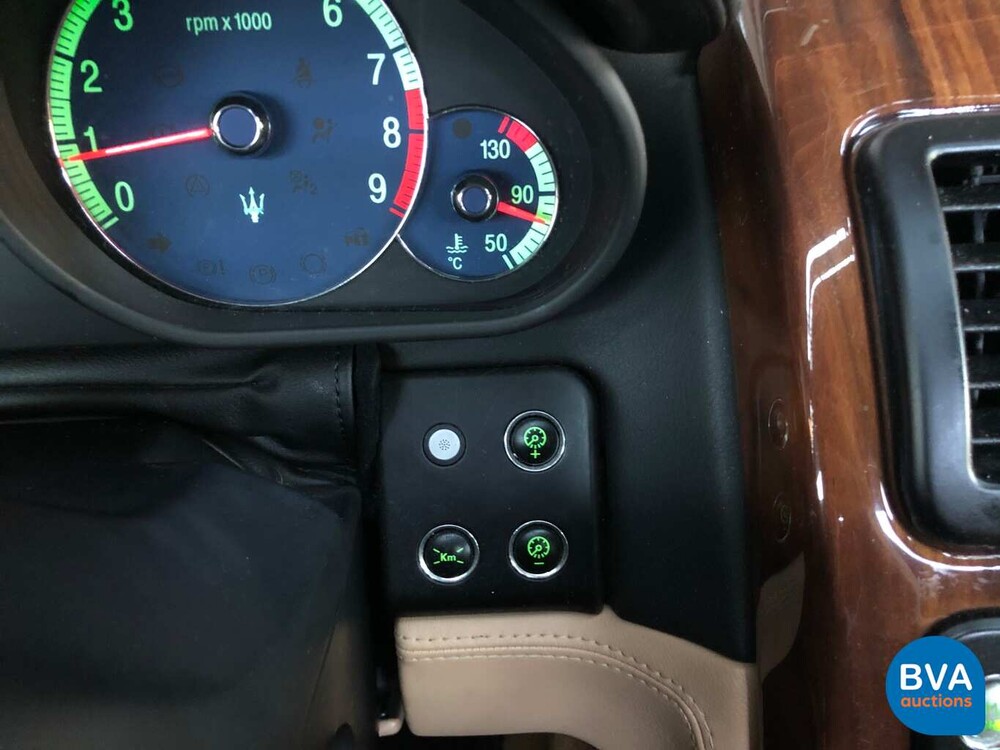 Maserati Quattroporte 4.2 V8 Ferrari Motor 401 PS 2005, 86-XXP-5.