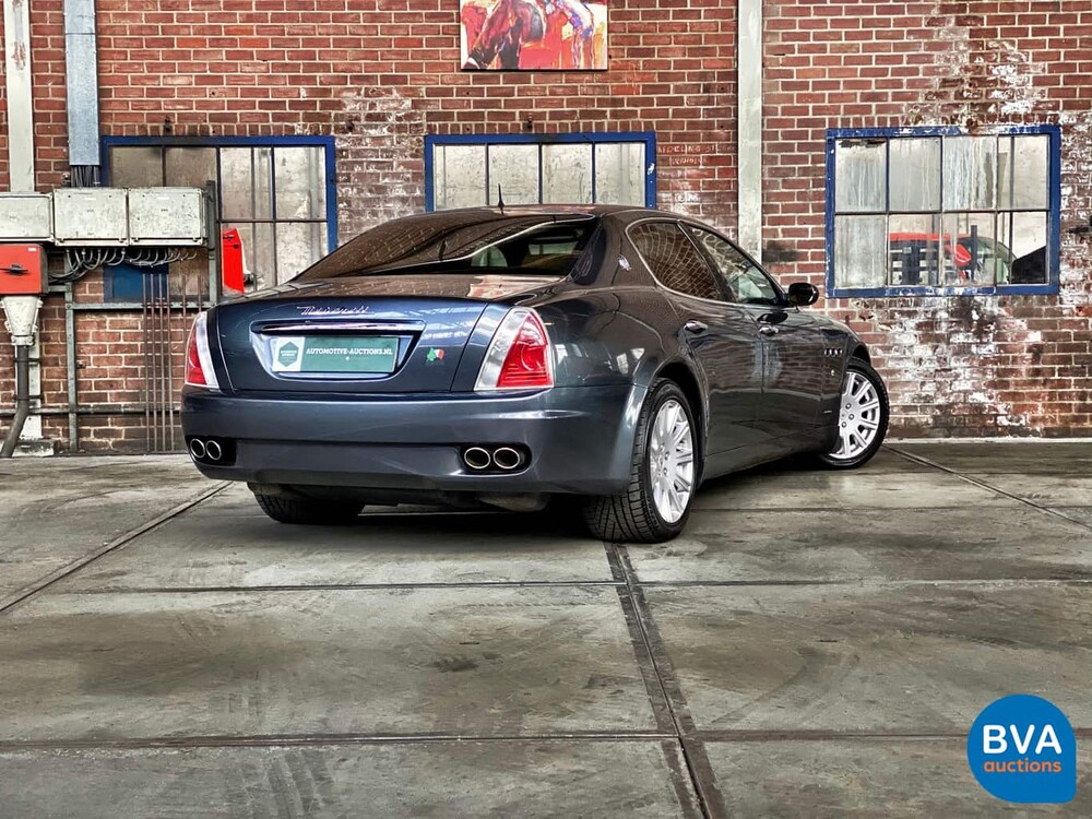 Maserati Quattroporte 4.2 V8 Ferrari Motor 401 PS 2005, 86-XXP-5.
