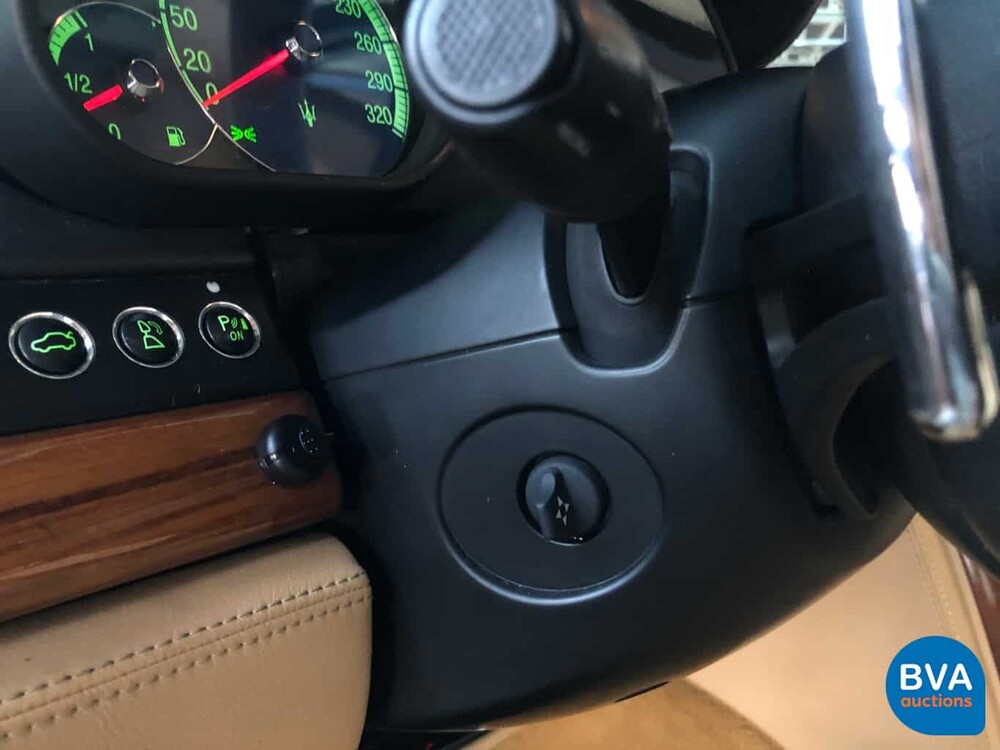 Maserati Quattroporte 4.2 V8 Ferrari Motor 401 PS 2005, 86-XXP-5.