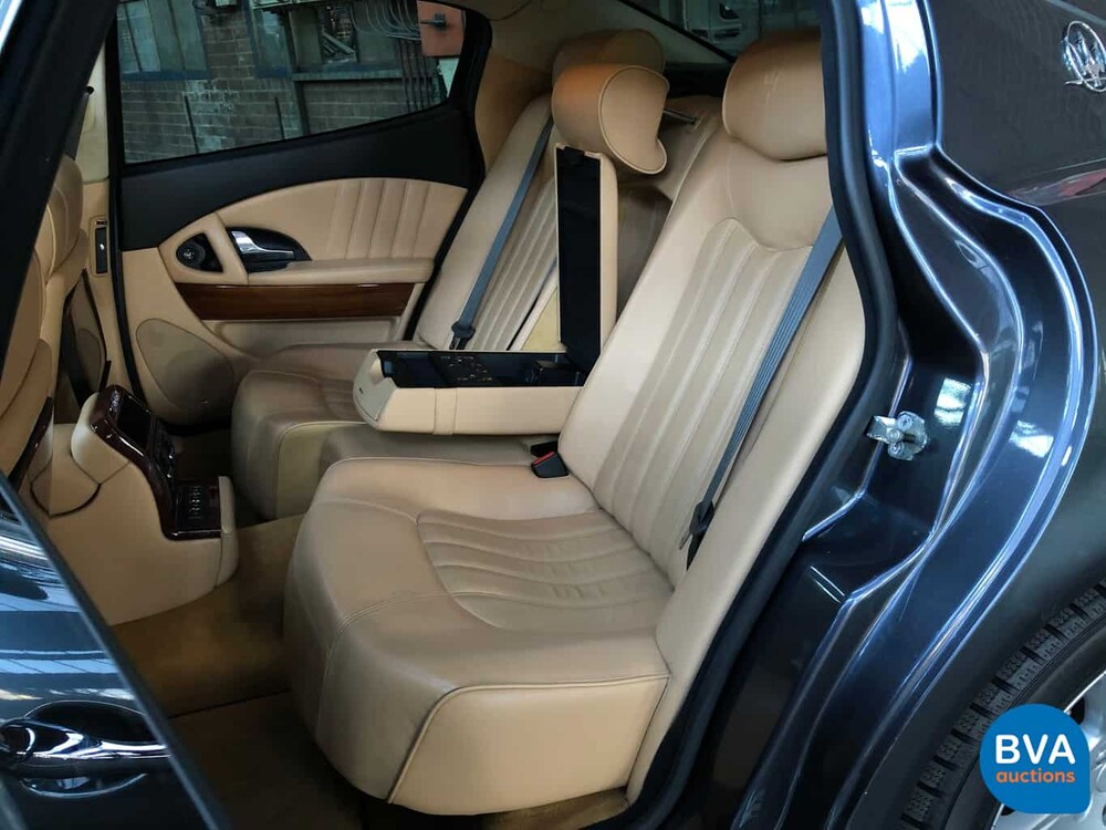 Maserati Quattroporte 4.2 V8 Ferrari Motor 401 PS 2005, 86-XXP-5.