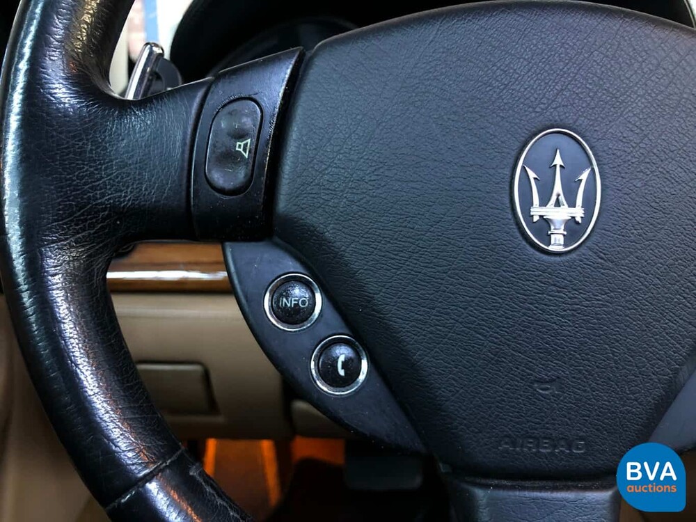 Maserati Quattroporte 4.2 V8 Ferrari Motor 401 PS 2005, 86-XXP-5.