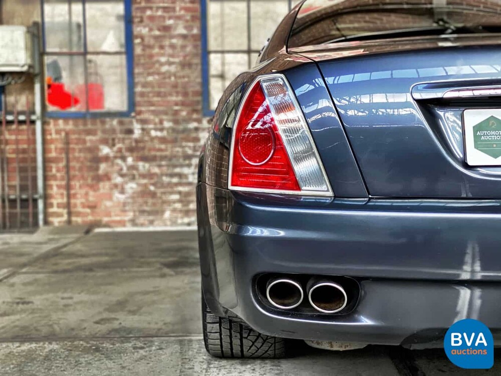 Maserati Quattroporte 4.2 V8 Ferrari Motor 401 PS 2005, 86-XXP-5.