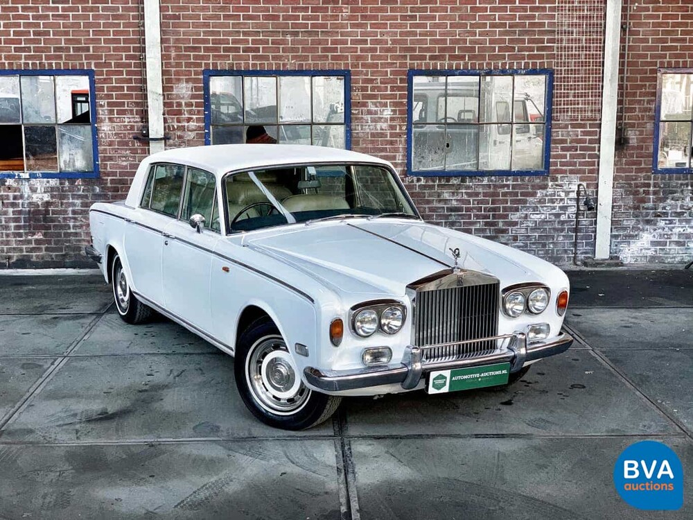 Rolls-Royce Silver Shadow LWB 6.7 V8 1974.