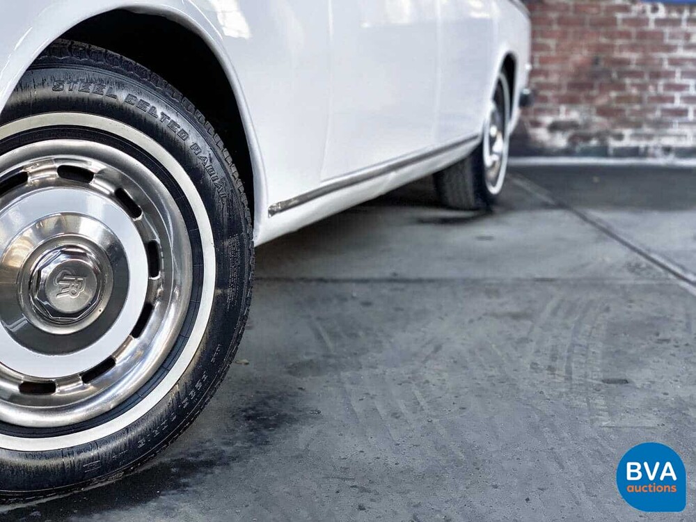 Rolls-Royce Silver Shadow LWB 6.7 V8 1974.