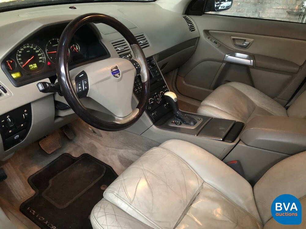 Volvo XC90 D5 AWD 2.4 Exklusive 198 PS 2004 -Org. NL-, 91-NV-BK.