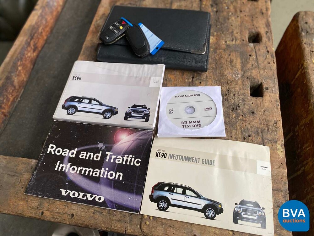 Volvo XC90 D5 AWD 2.4 Exklusive 198 PS 2004 -Org. NL-, 91-NV-BK.