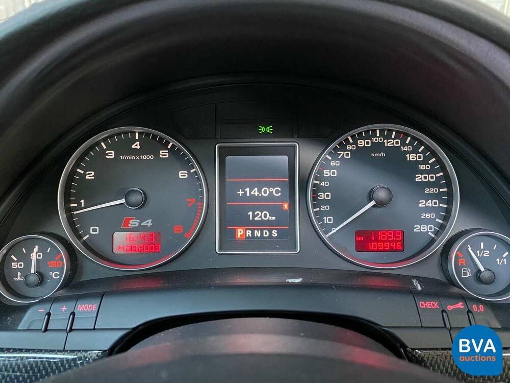 Audi S4 4.2 V8 Quattro Pro Line Limousine 344 PS 2004.