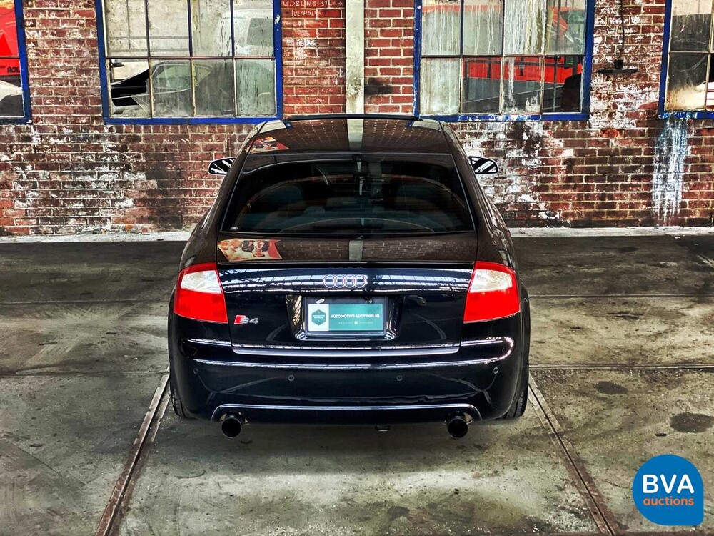 Audi S4 4.2 V8 Quattro Pro Line Limousine 344 PS 2004.