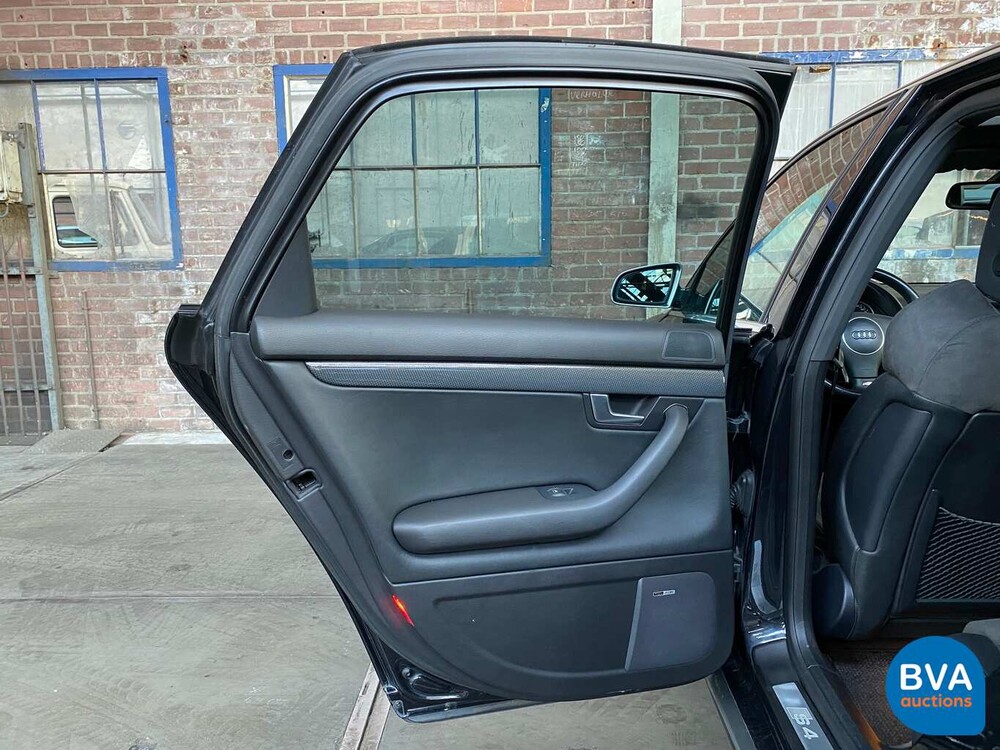 Audi S4 4.2 V8 Quattro Pro Line Limousine 344 PS 2004.