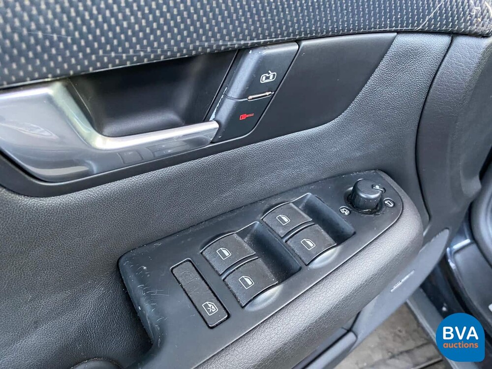 Audi S4 4.2 V8 Quattro Pro Line Limousine 344 PS 2004.