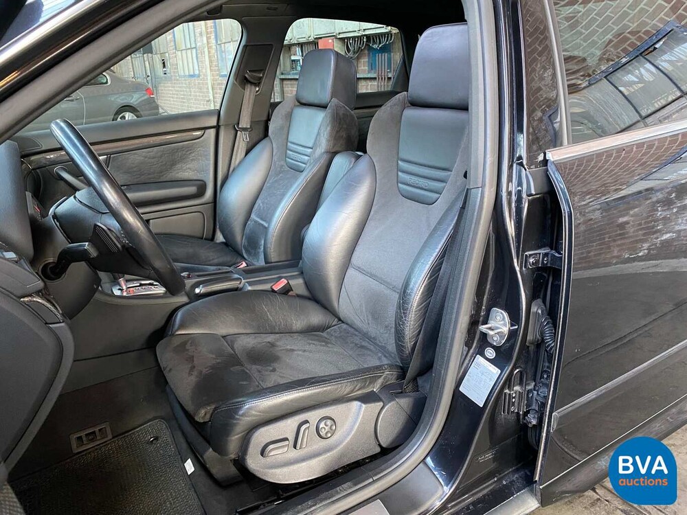 Audi S4 4.2 V8 Quattro Pro Line Limousine 344 PS 2004.