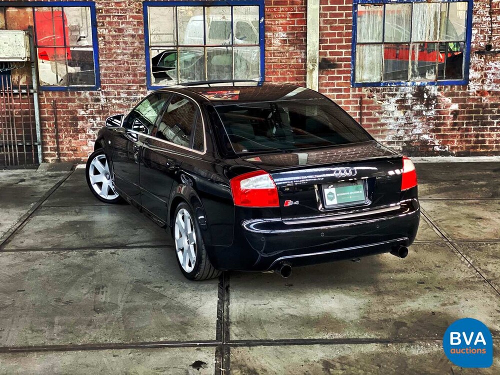 Audi S4 4.2 V8 Quattro Pro Line Limousine 344 PS 2004.
