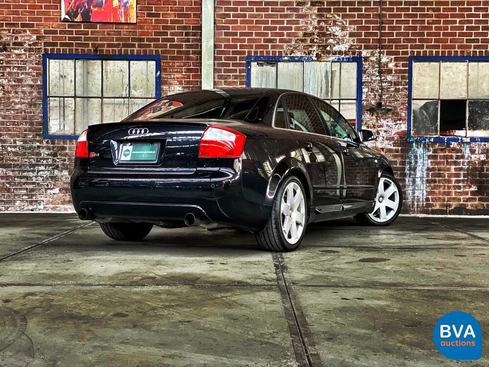 Audi S4 4.2 V8 Quattro Pro Line Limousine 344 PS 2004.